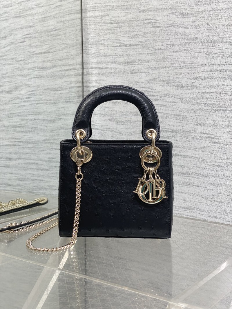Черная сумка Dior Lady Dior с тиснением под страус