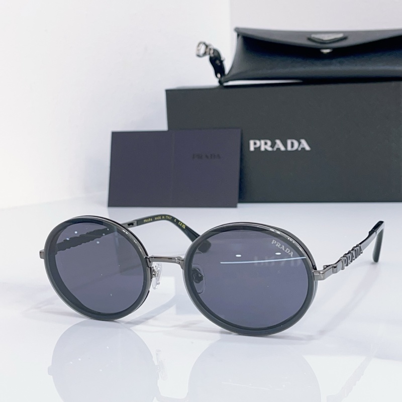 Солнцезащитные очки Prada круглые
