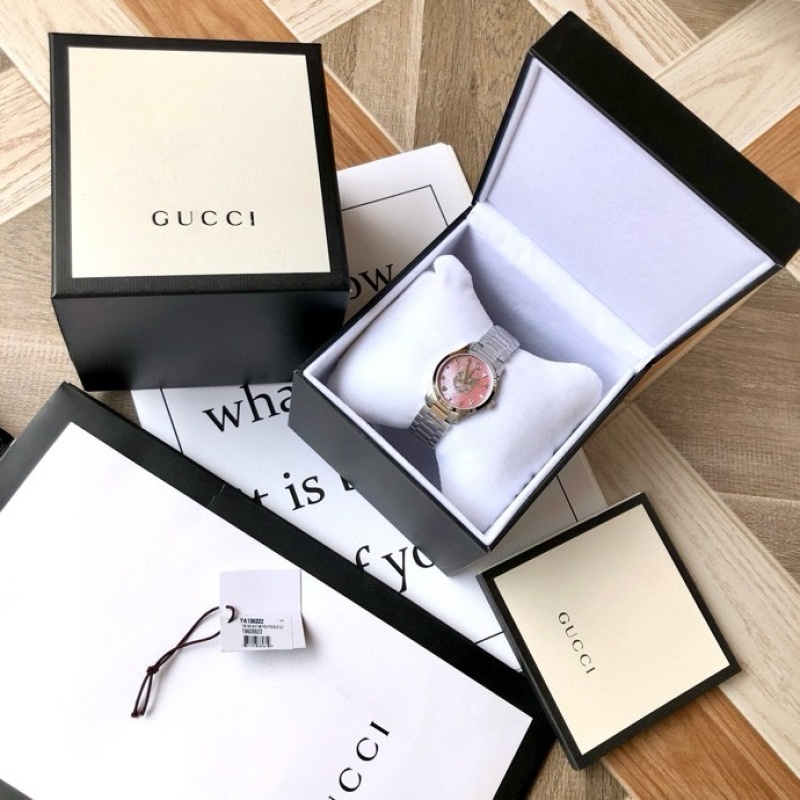 Часы Gucci