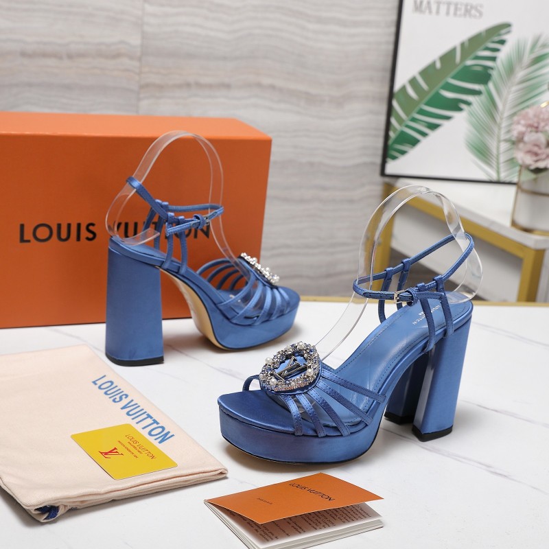 Женские синие босоножки на высоком каблуке с декором Louis Vuitton