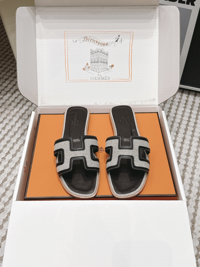 Шлёпанцы Hermès