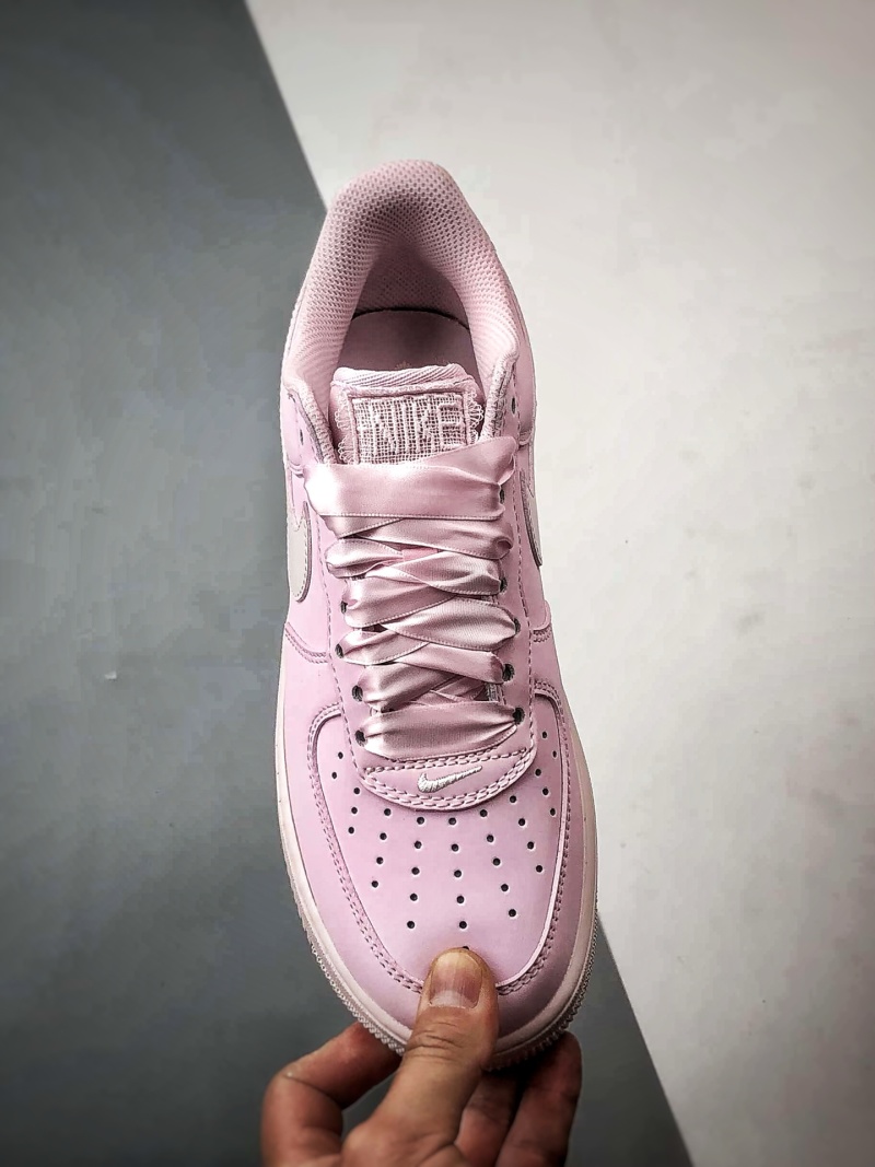 Nike Air Force 1 '07 Low Розовый