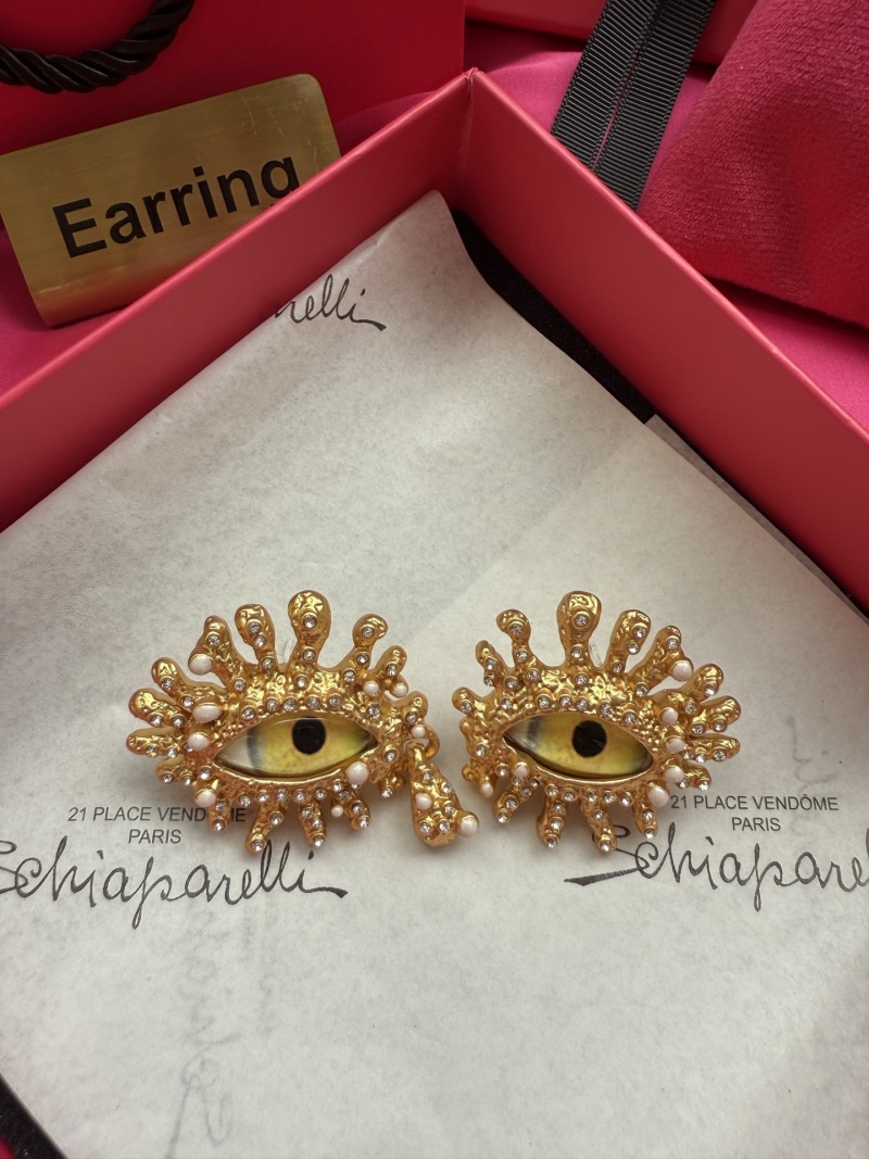 Серьги в виде глаз с жемчугом Schiaparelli