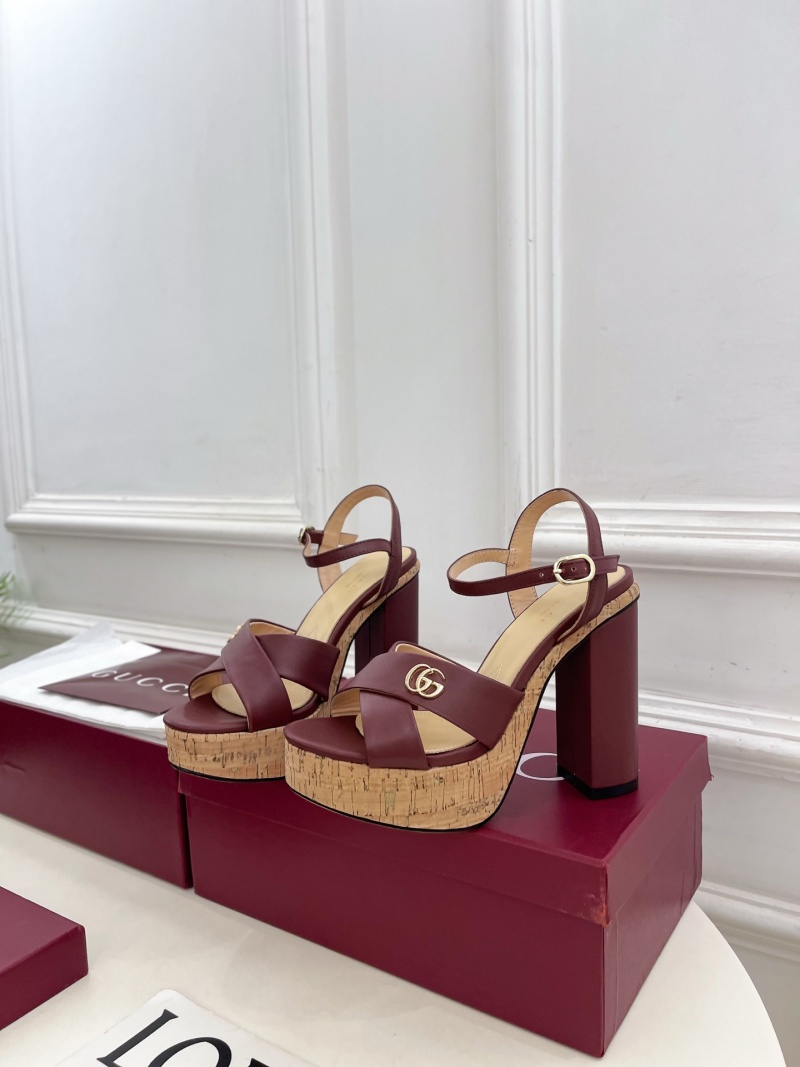 Женские кожаные сандалии Gucci на платформе