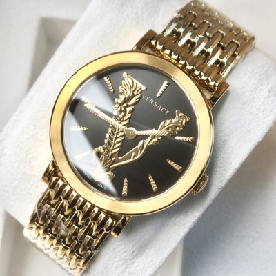 Часы Versace