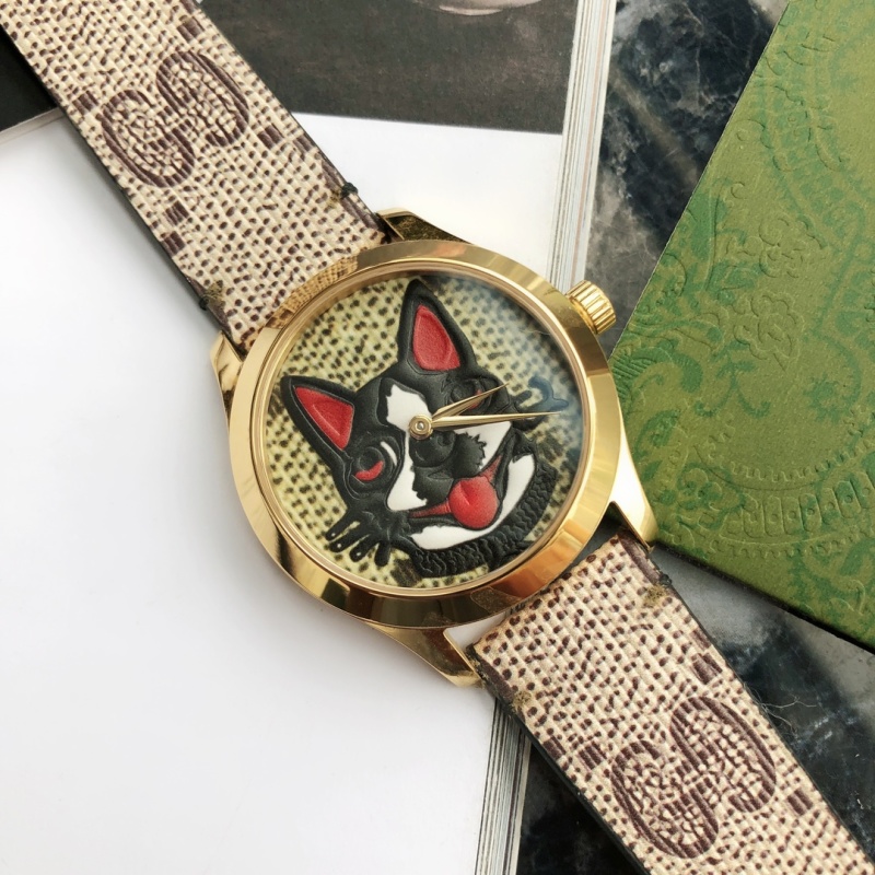 Часы Gucci