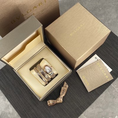 Часы Bvlgari