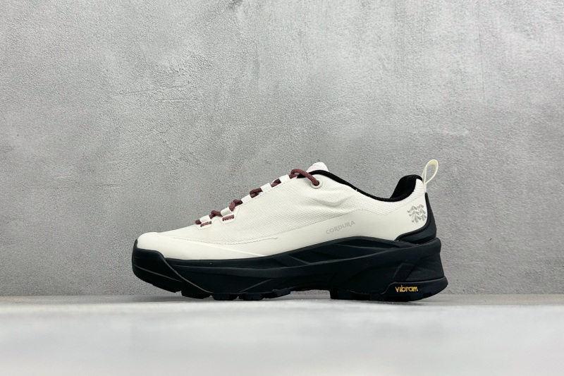 Кроссовки Kolon Sport