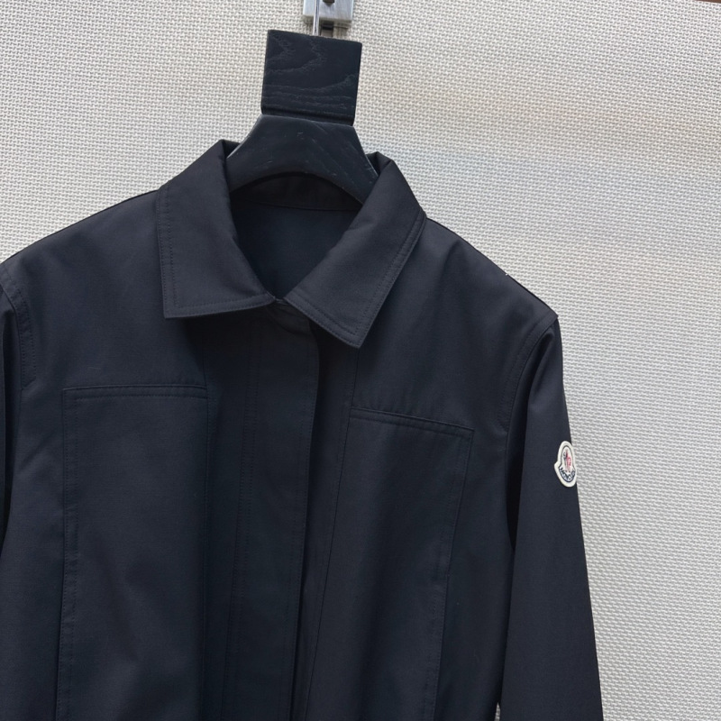 Женский короткий плащ Moncler