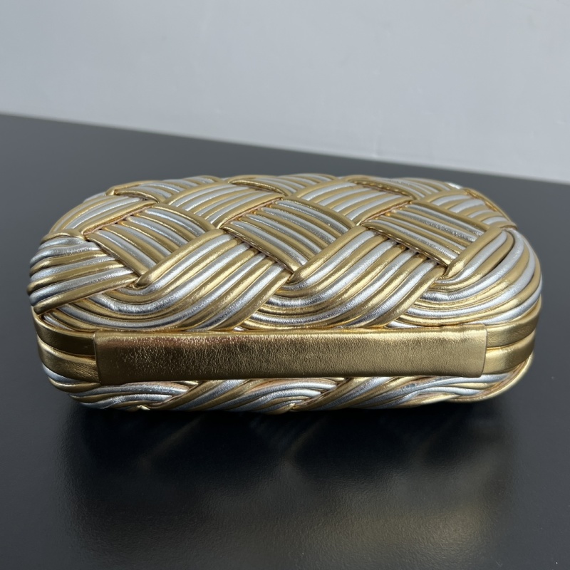 Сумки Bottega Veneta