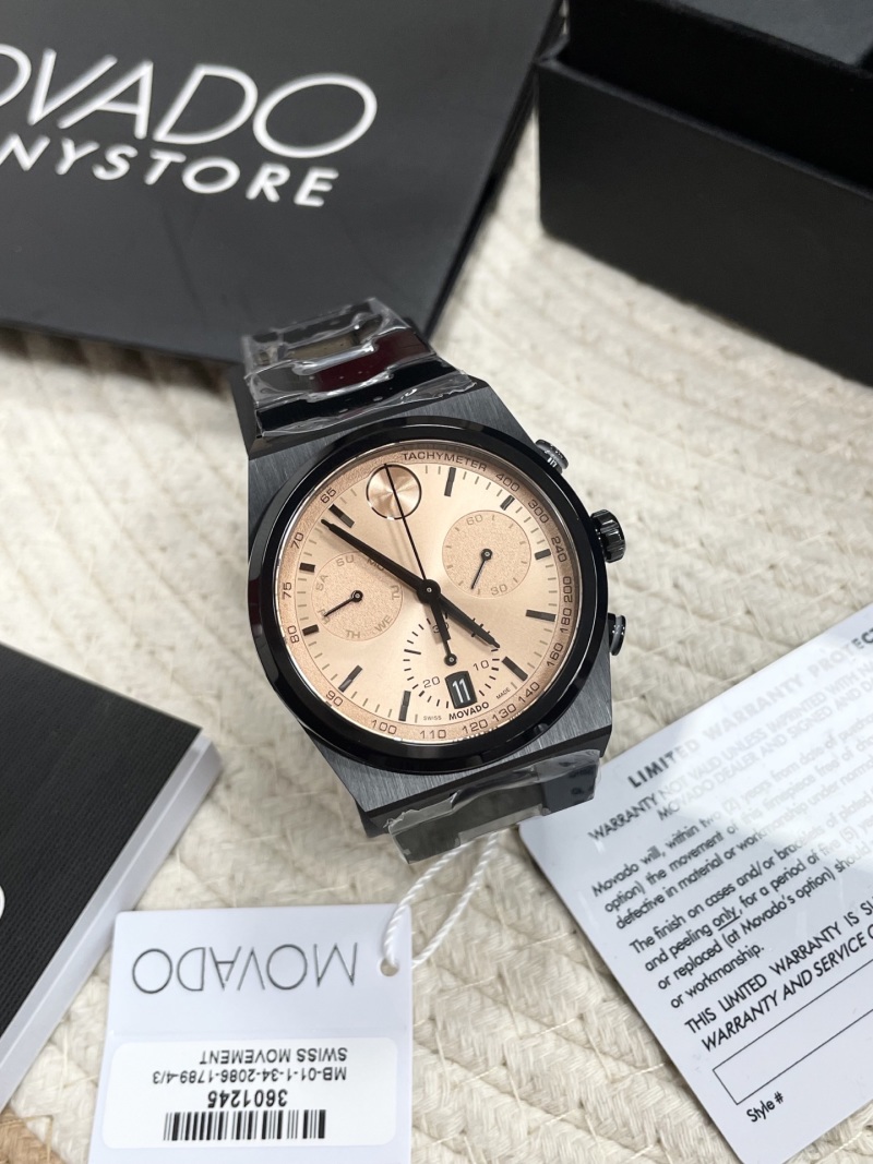 Часы Movado