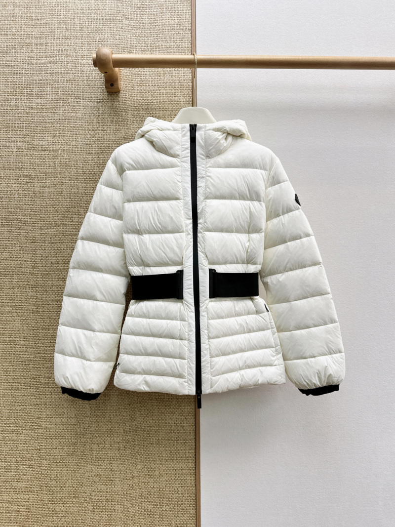 Пуховик Moncler