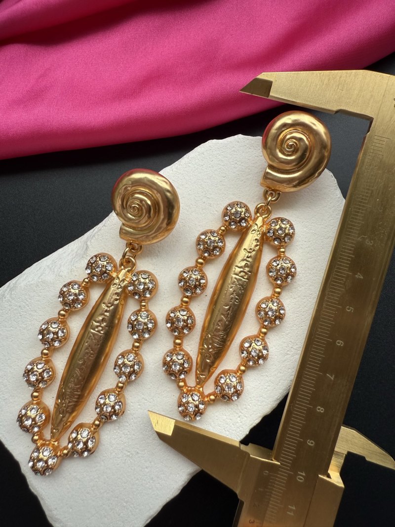 Серьги Schiaparelli