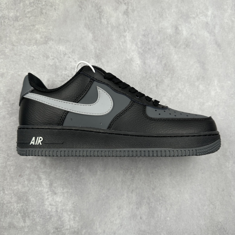 Nike Air Force 1 07 Low