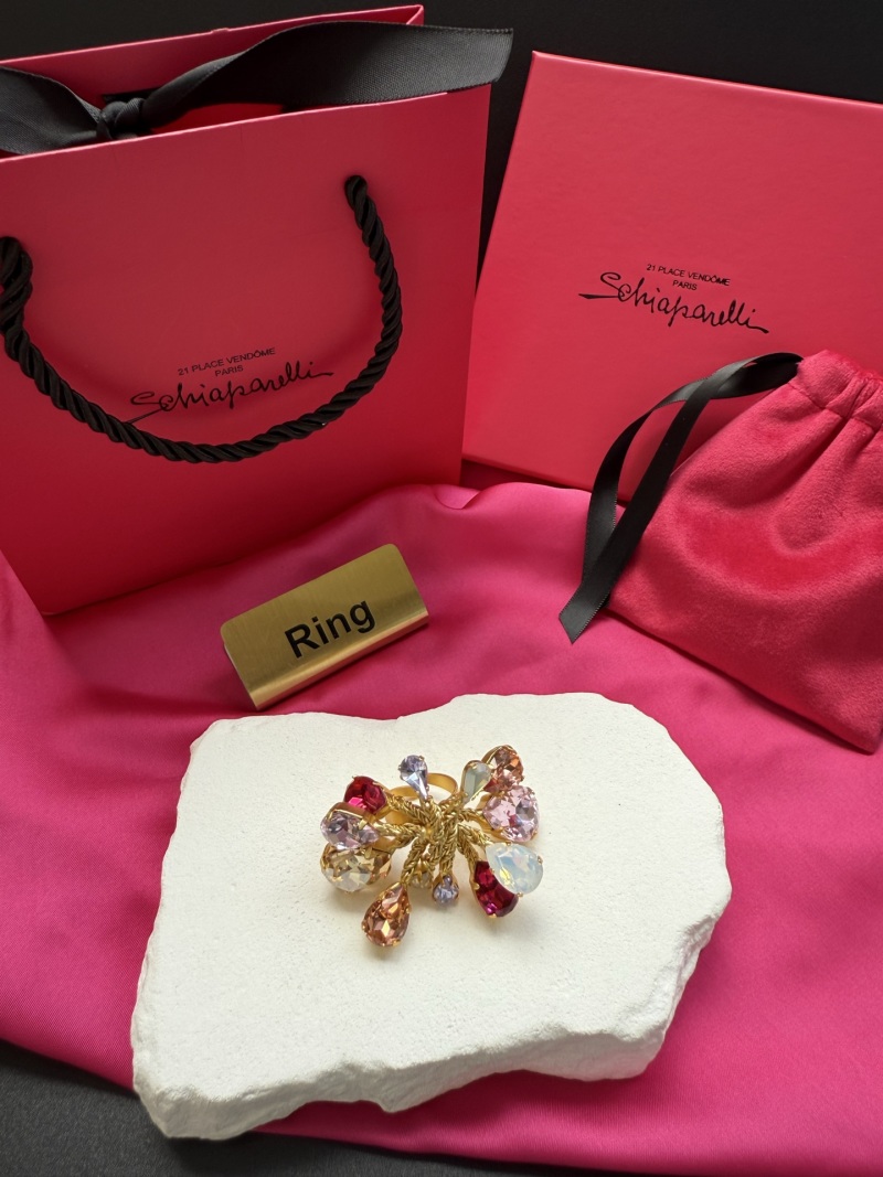 Кольцо с кристаллами Schiaparelli