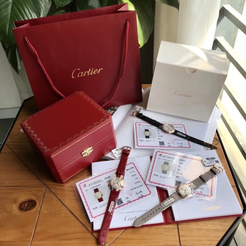 Часы Cartier