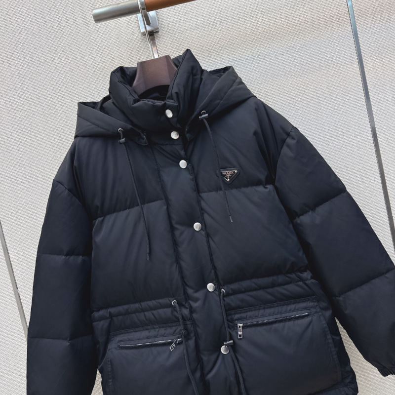 Пуховик Prada