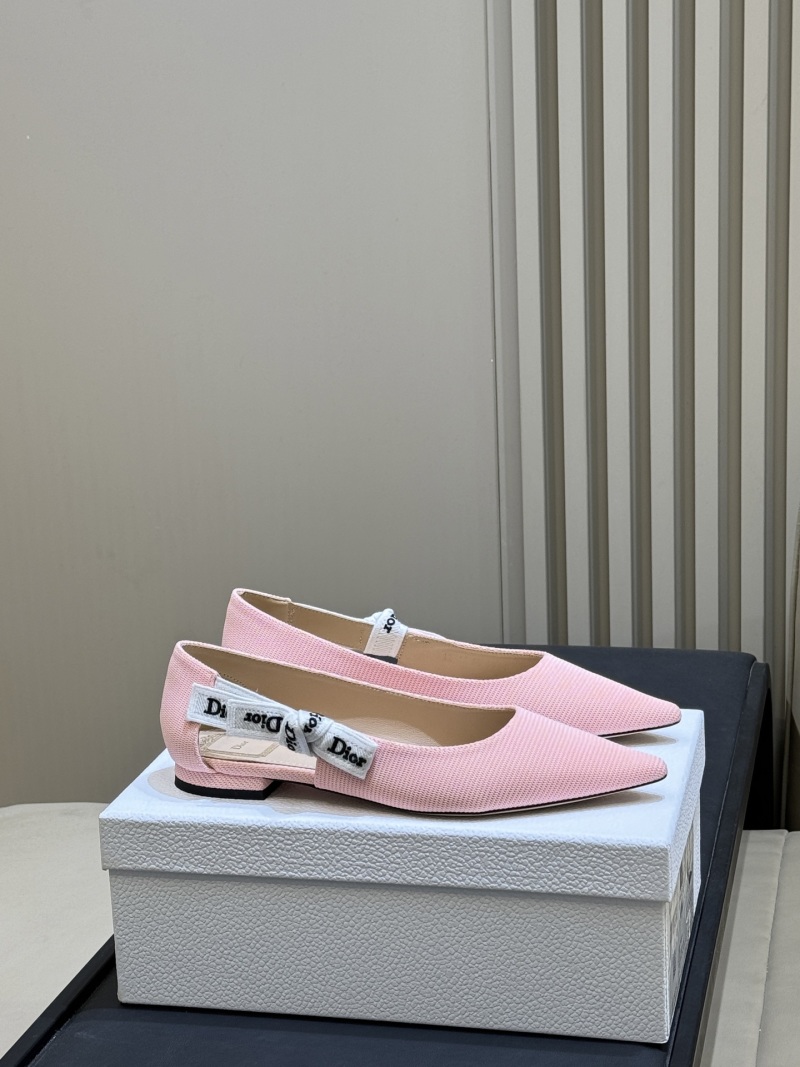 Розовые балетки Dior с лентой