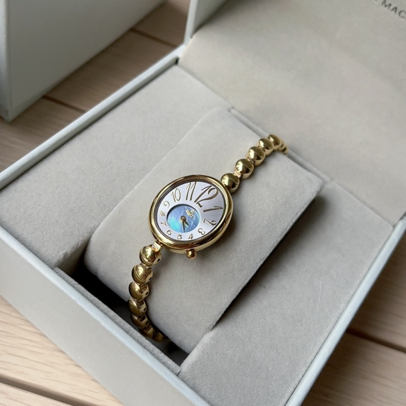 Часы Vivienne Westwood