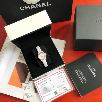Часы Chanel