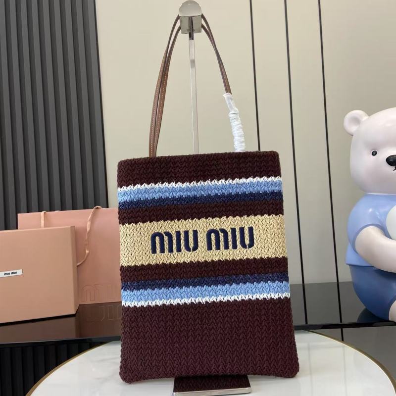 Сумка-тоут Miu Miu вязаная с логотипом