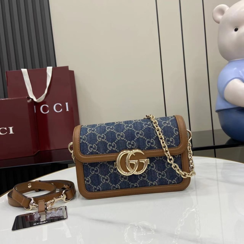 Сумка Gucci с цепочкой и принтом GG