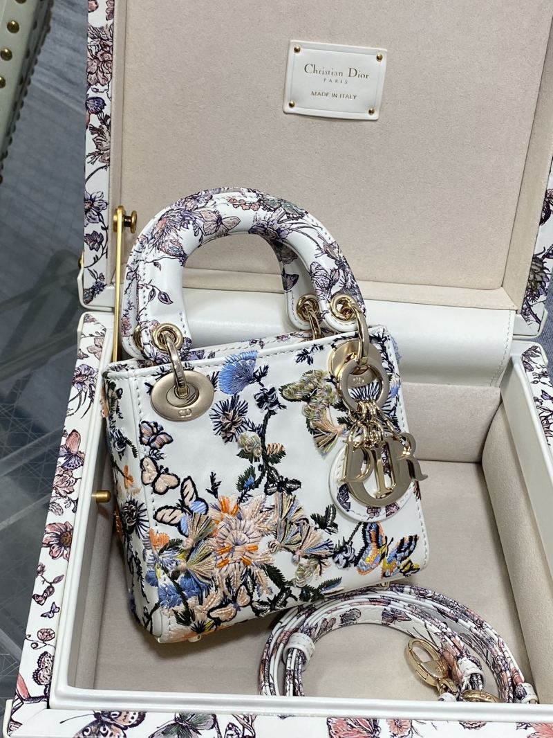Сумка Dior Lady Dior