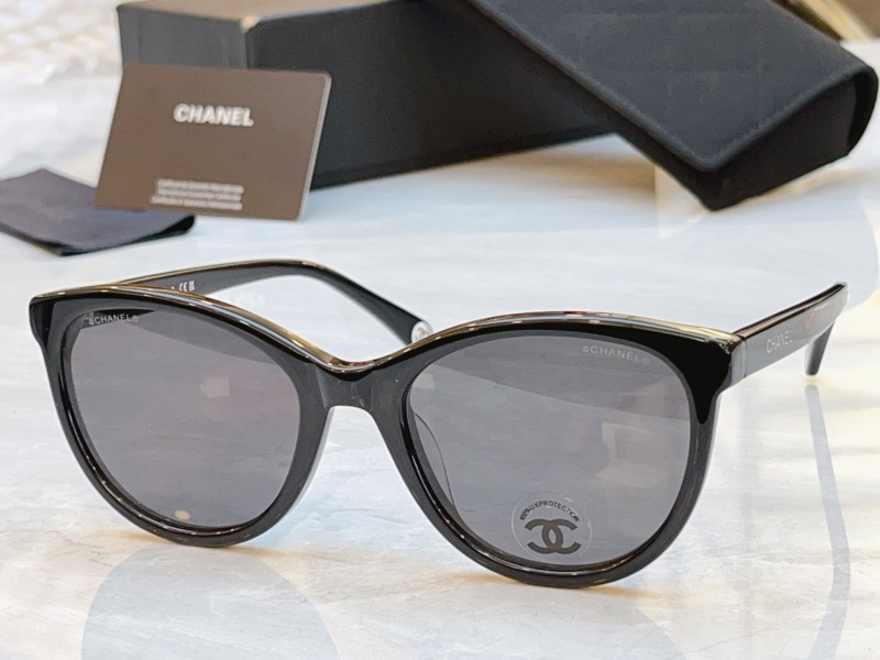 Солнцезащитные очки Chanel модель CH5523U