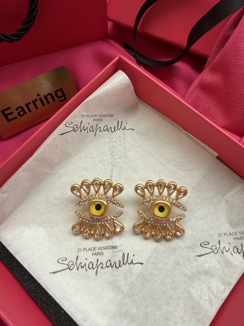 Серьги в виде глаза Schiaparelli
