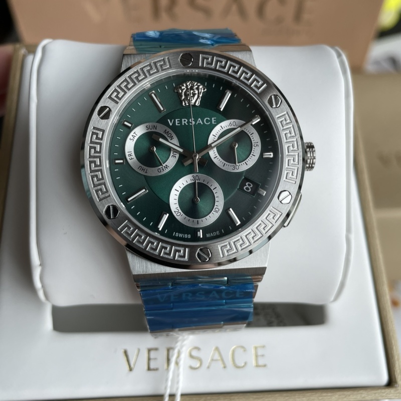 Часы Versace