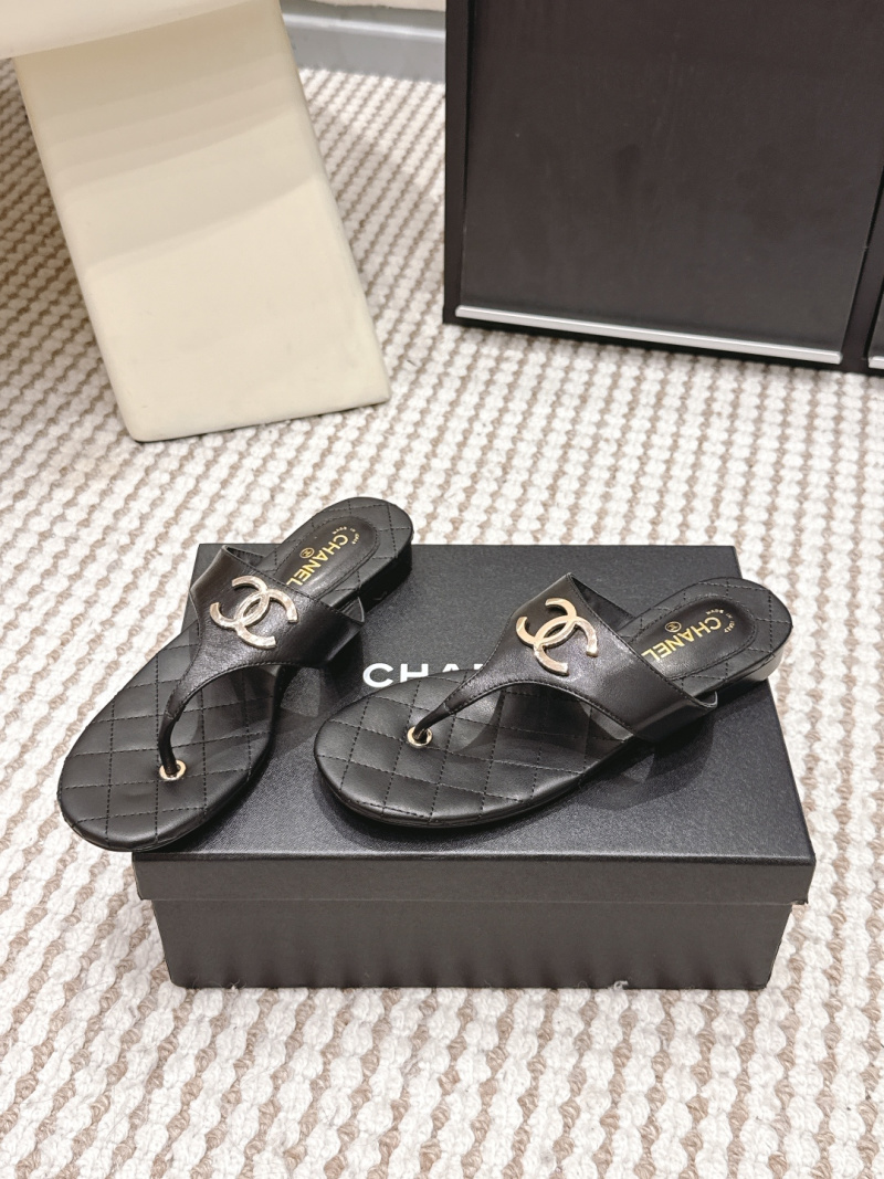 Шлёпанцы Chanel