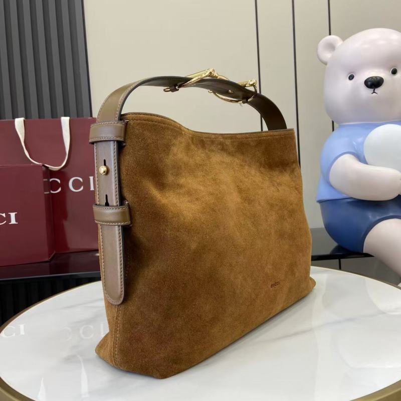 Сумка Gucci из замши с бамбуковой ручкой