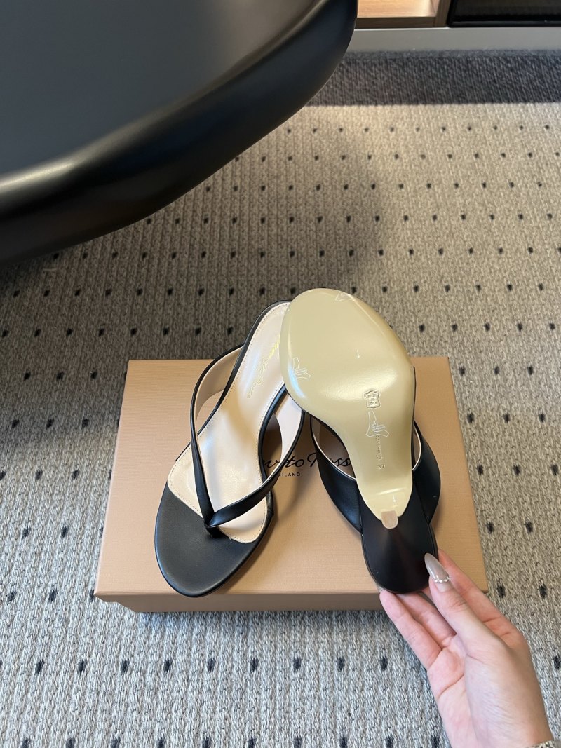 Gianvito Rossi женские черные кожаные сандалии на каблуке