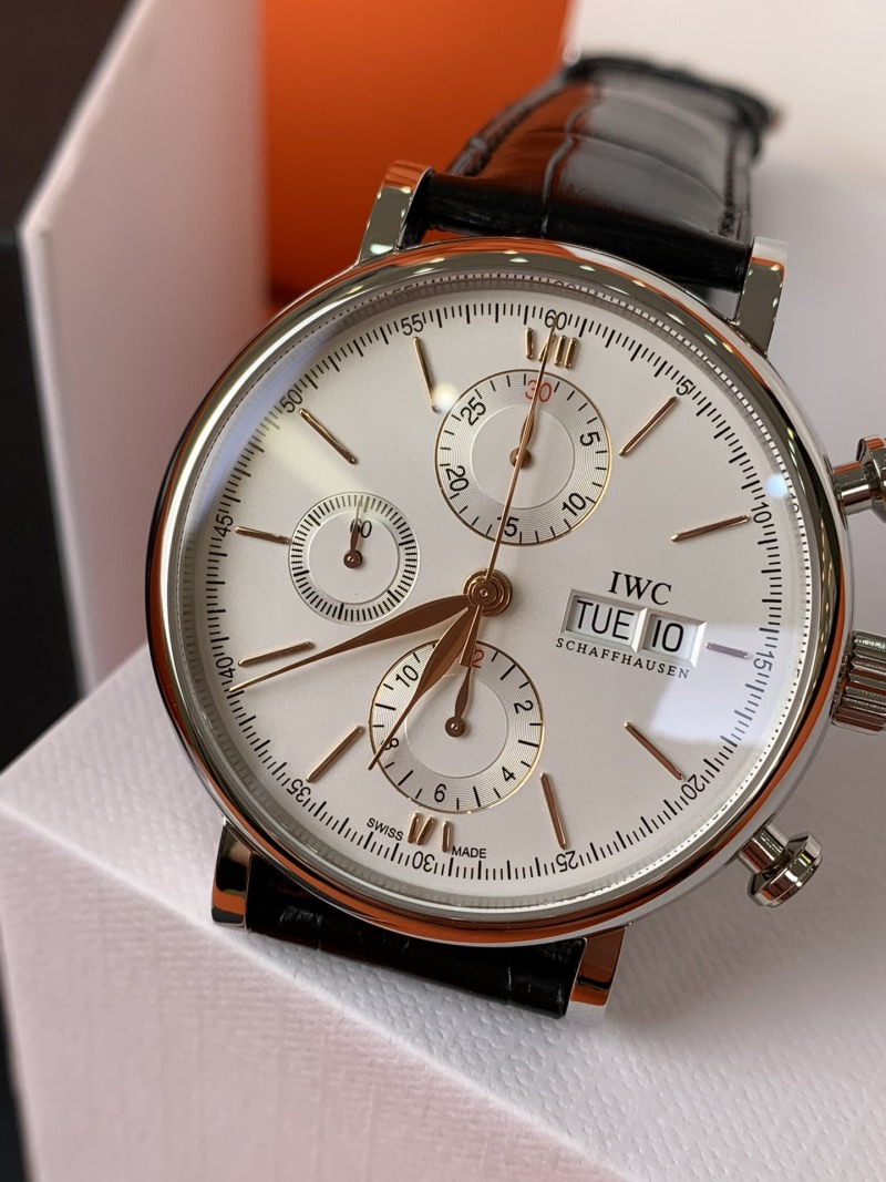 Часы IWC