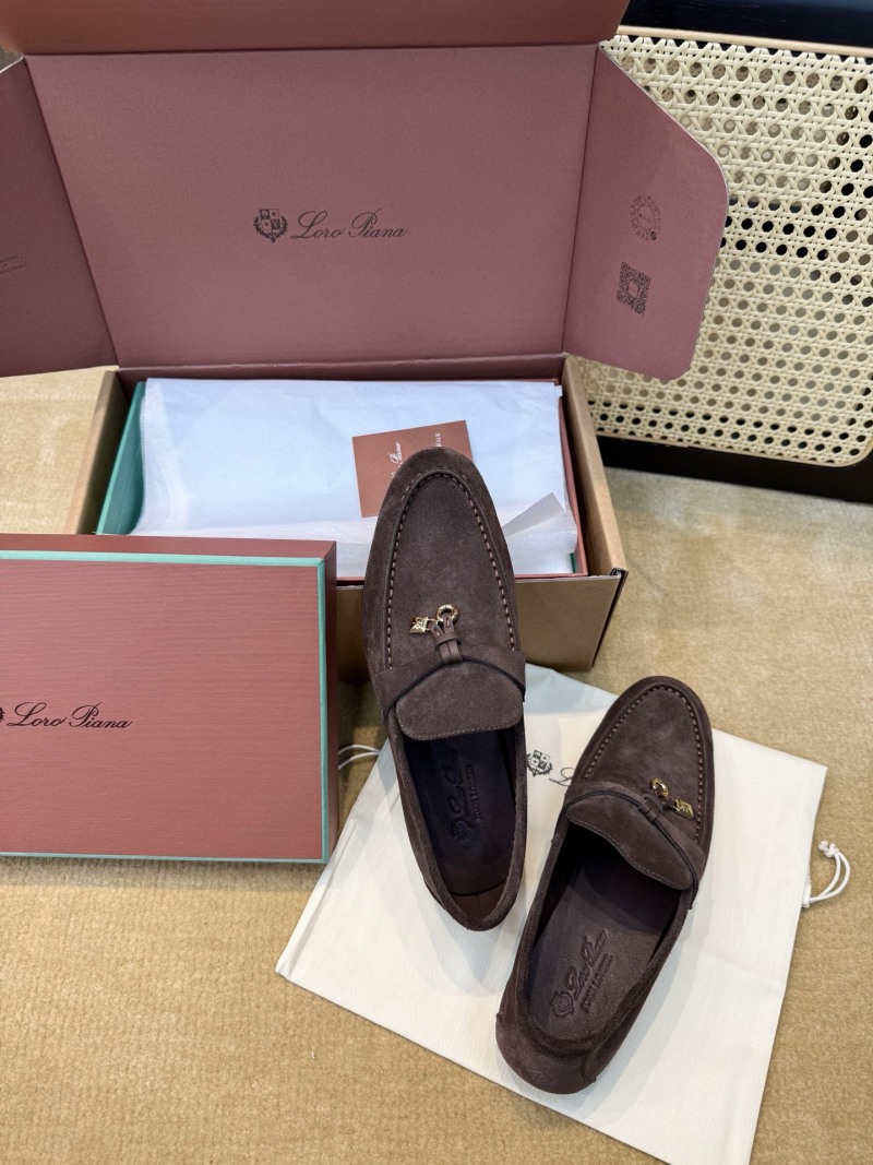 Лоферы женские Loro Piana из натуральной замши