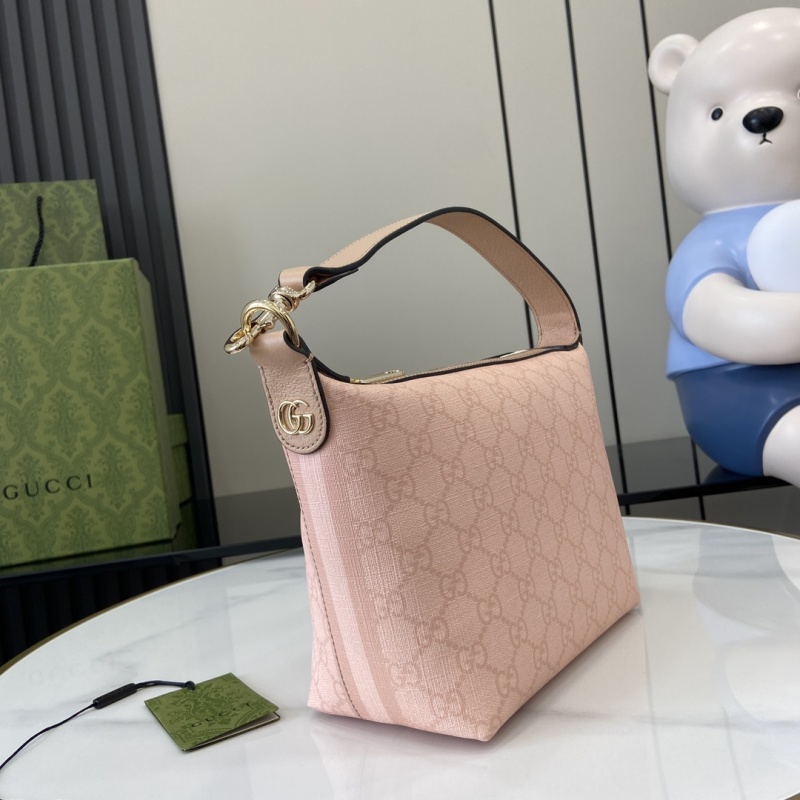 Сумка Gucci с монограммой
