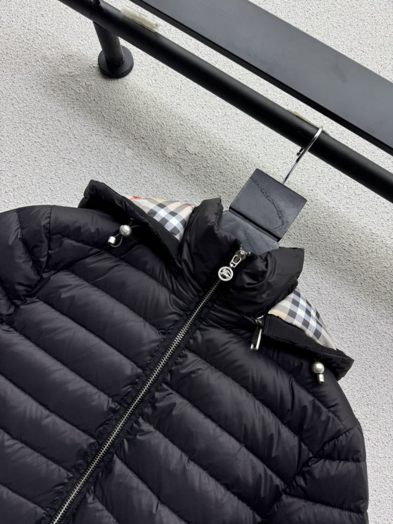 Пуховик Burberry
