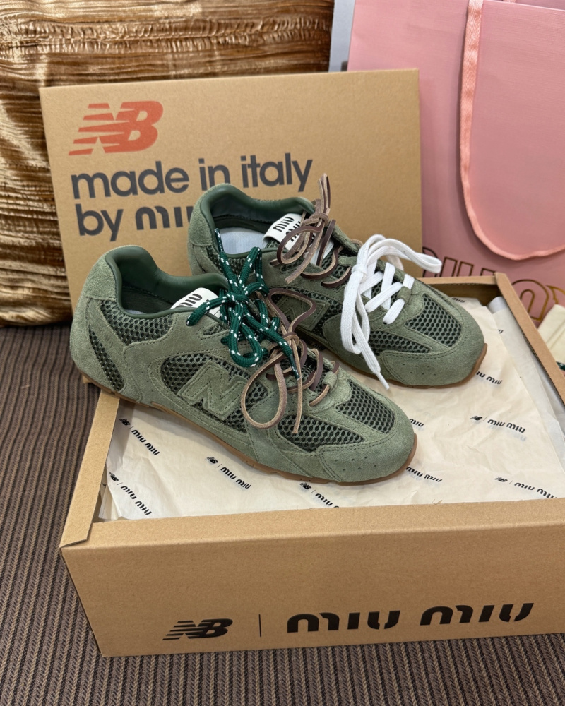 Женские кроссовки Miu Miu x New Balance 530, зелёные Без бренда