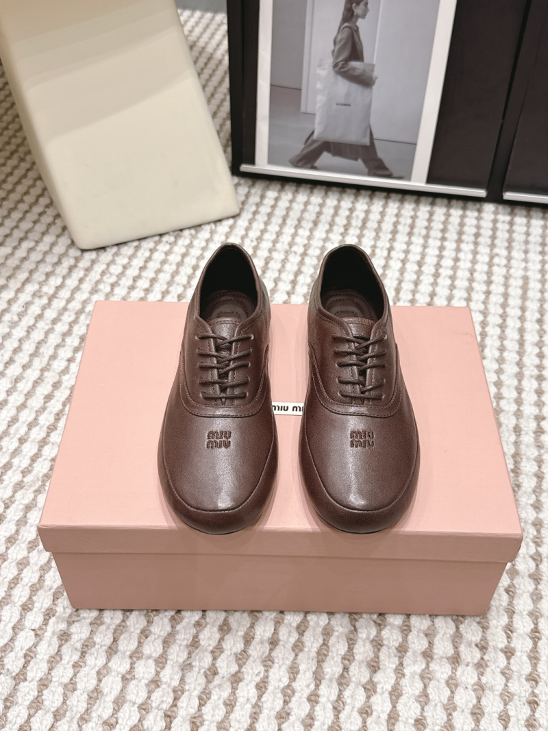 Женские балетки Miu Miu с лямками, коричневые