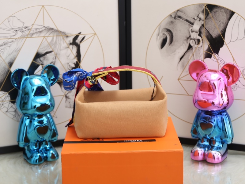 Косметичка с декоративной лентой и ручкой Hermès
