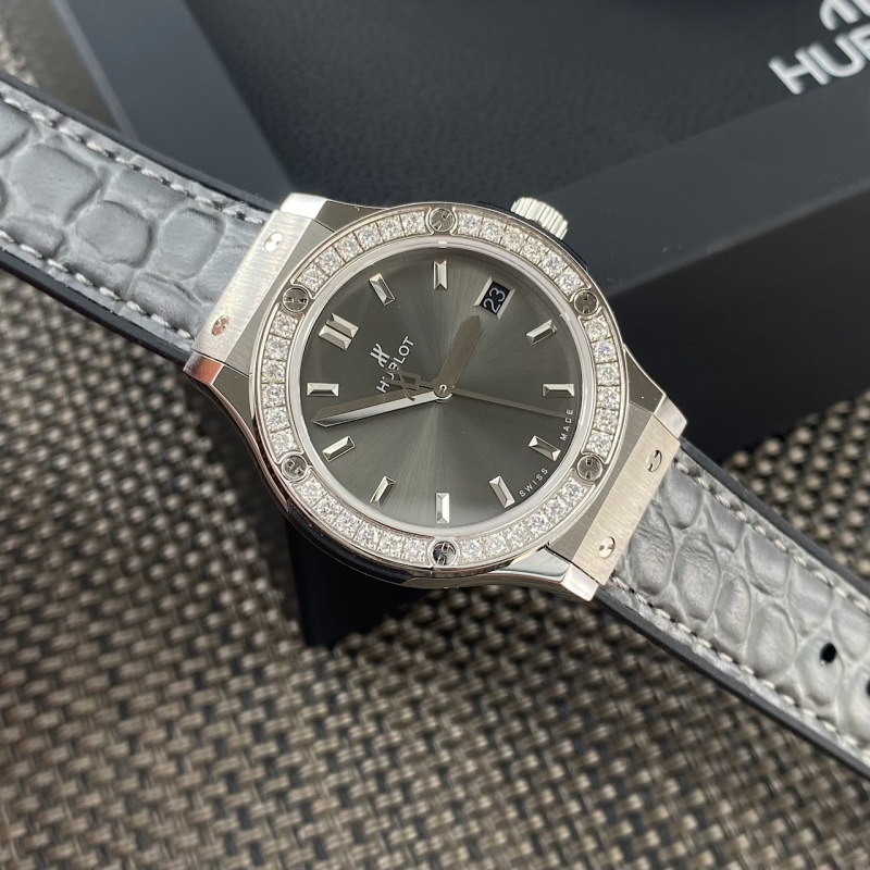 Часы Hublot