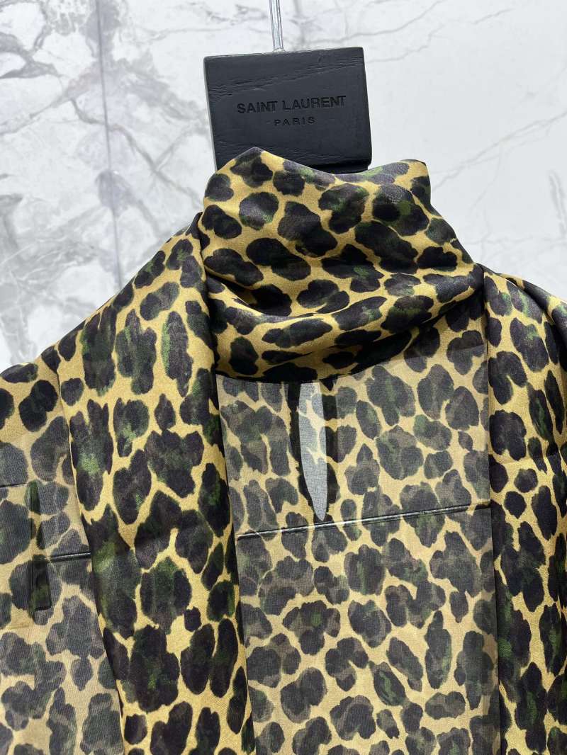 Блуза Saint Laurent леопардового принта