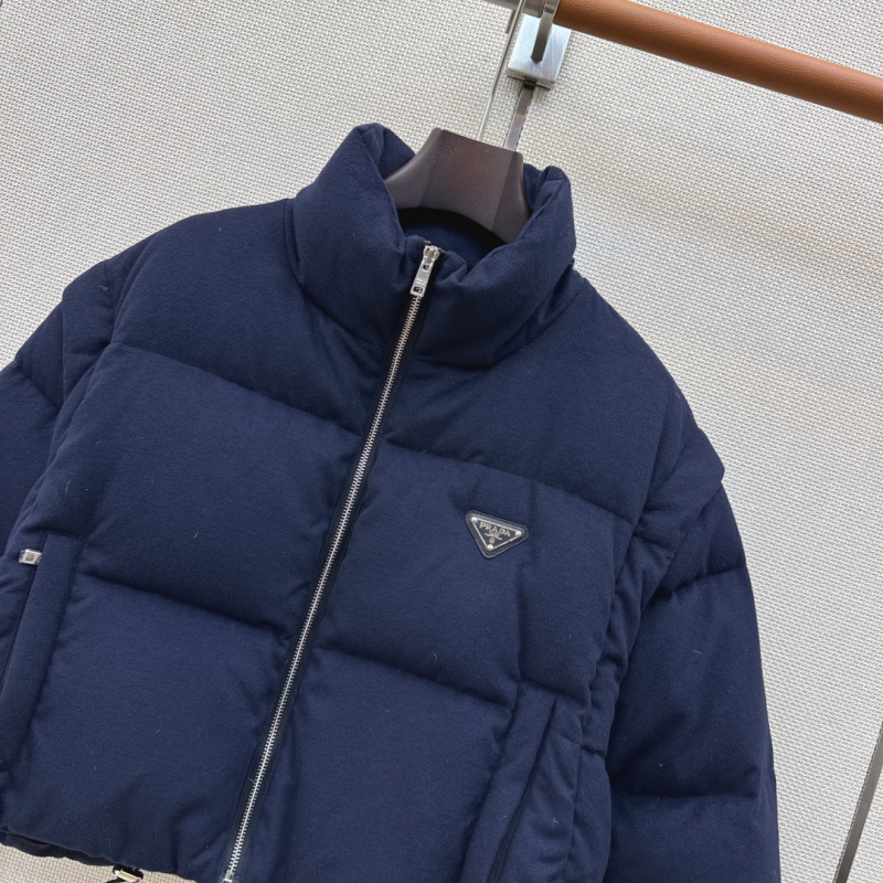 Жилет Prada