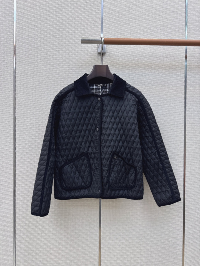 Жилет Burberry