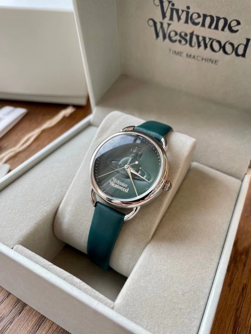 Часы Vivienne Westwood