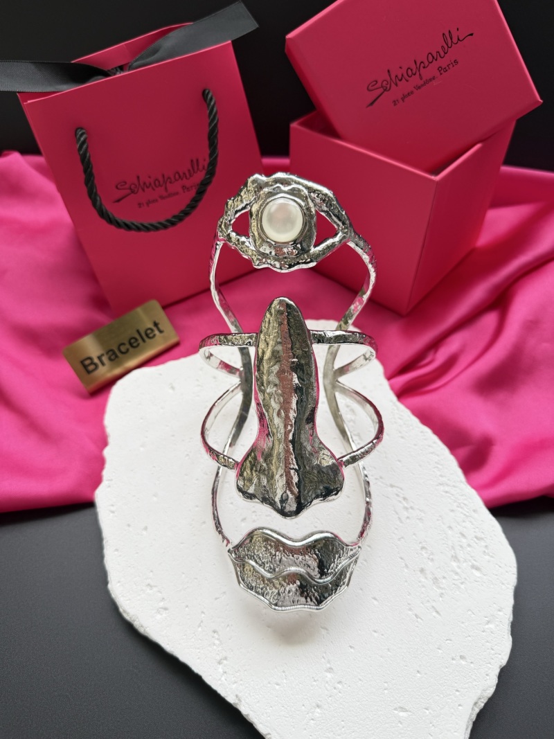 Браслет Schiaparelli