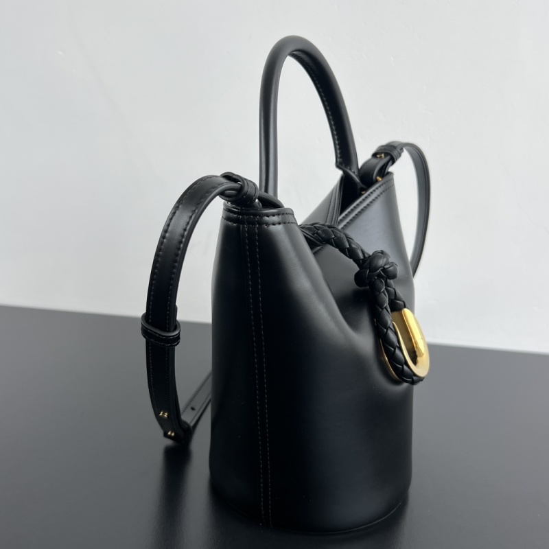 Боттега Венета Liberta водоемная сумка Bottega Veneta