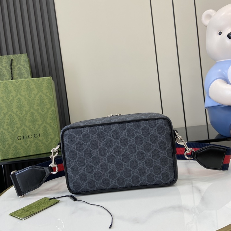 Сумка Gucci с монограммой