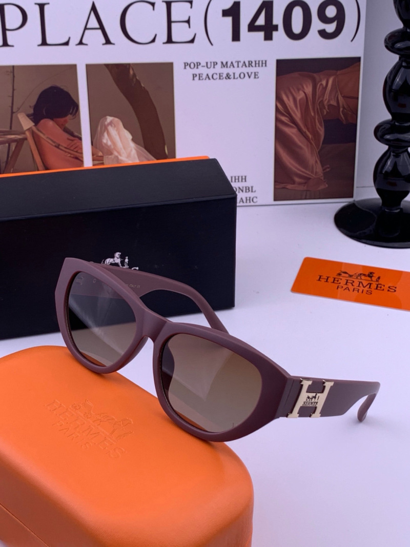 Солнцезащитные очки в квадратной оправе Hermès
