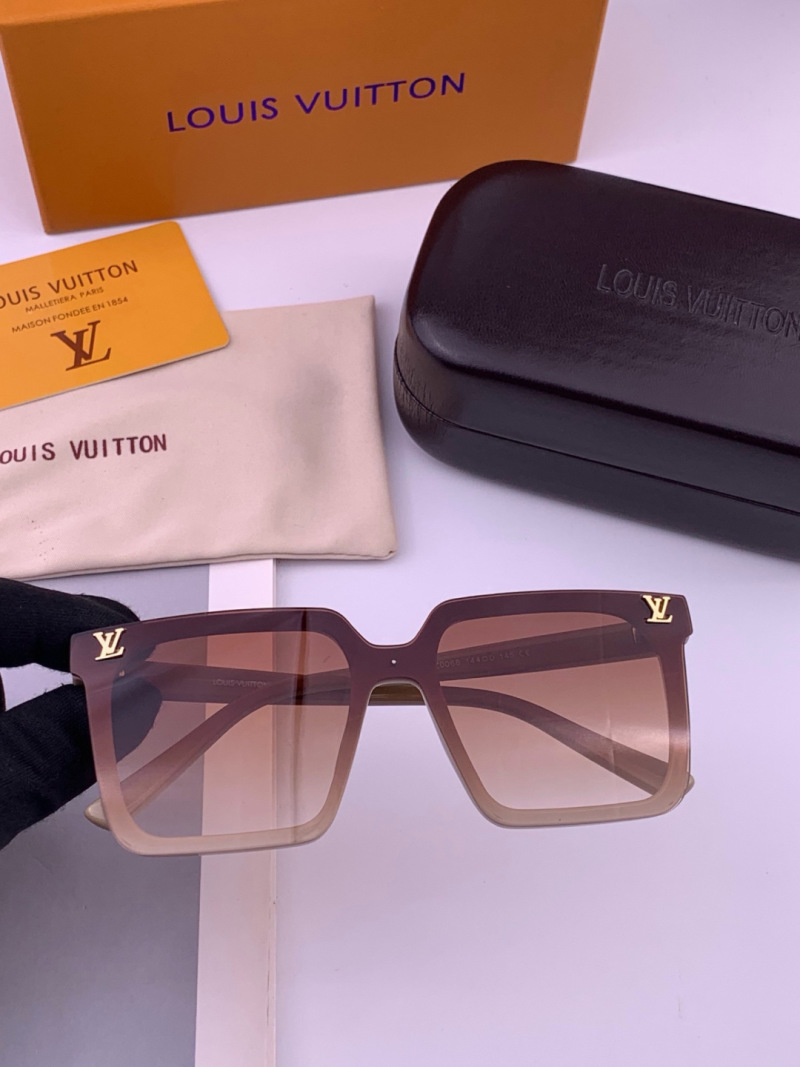 Солнцезащитные очки большого размера с градиентным стеклом Louis Vuitton